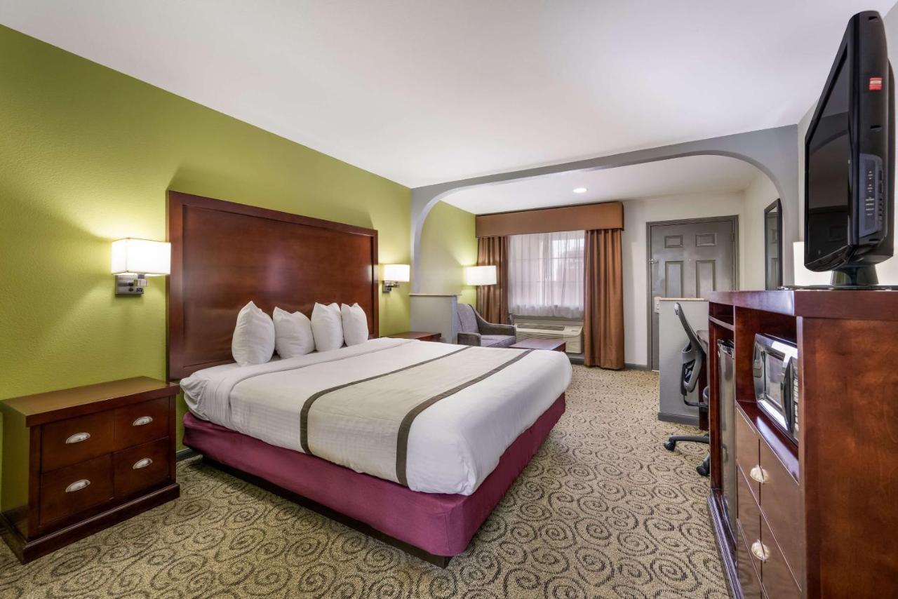 Surestay Hotel By Best Western Deer Park Εξωτερικό φωτογραφία